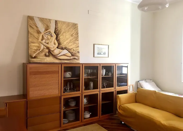 Apartment Marco's House Elegant And Reserved By The Sea