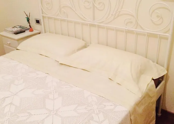 Apartment Marco's House Elegant And Reserved By The Sea