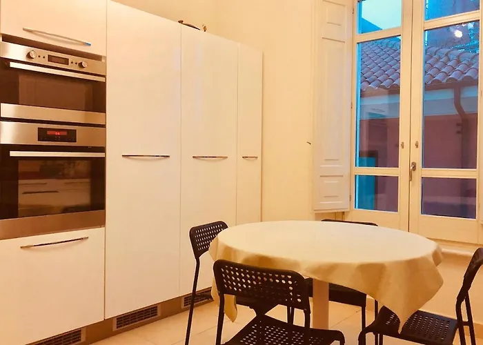 Apartment Marco's House Elegant And Reserved By The Sea Pescara