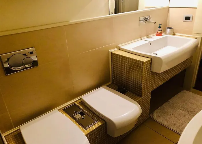 Marco's House Elegant And Reserved By The Sea Apartment