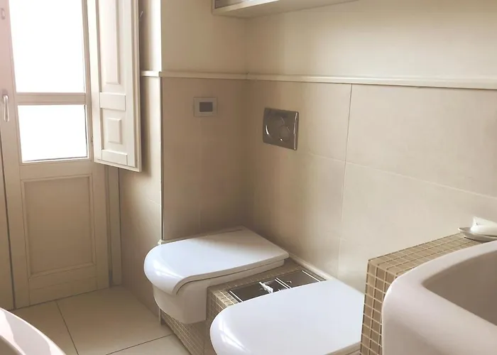 Apartment Marco's House Elegant And Reserved By The Sea